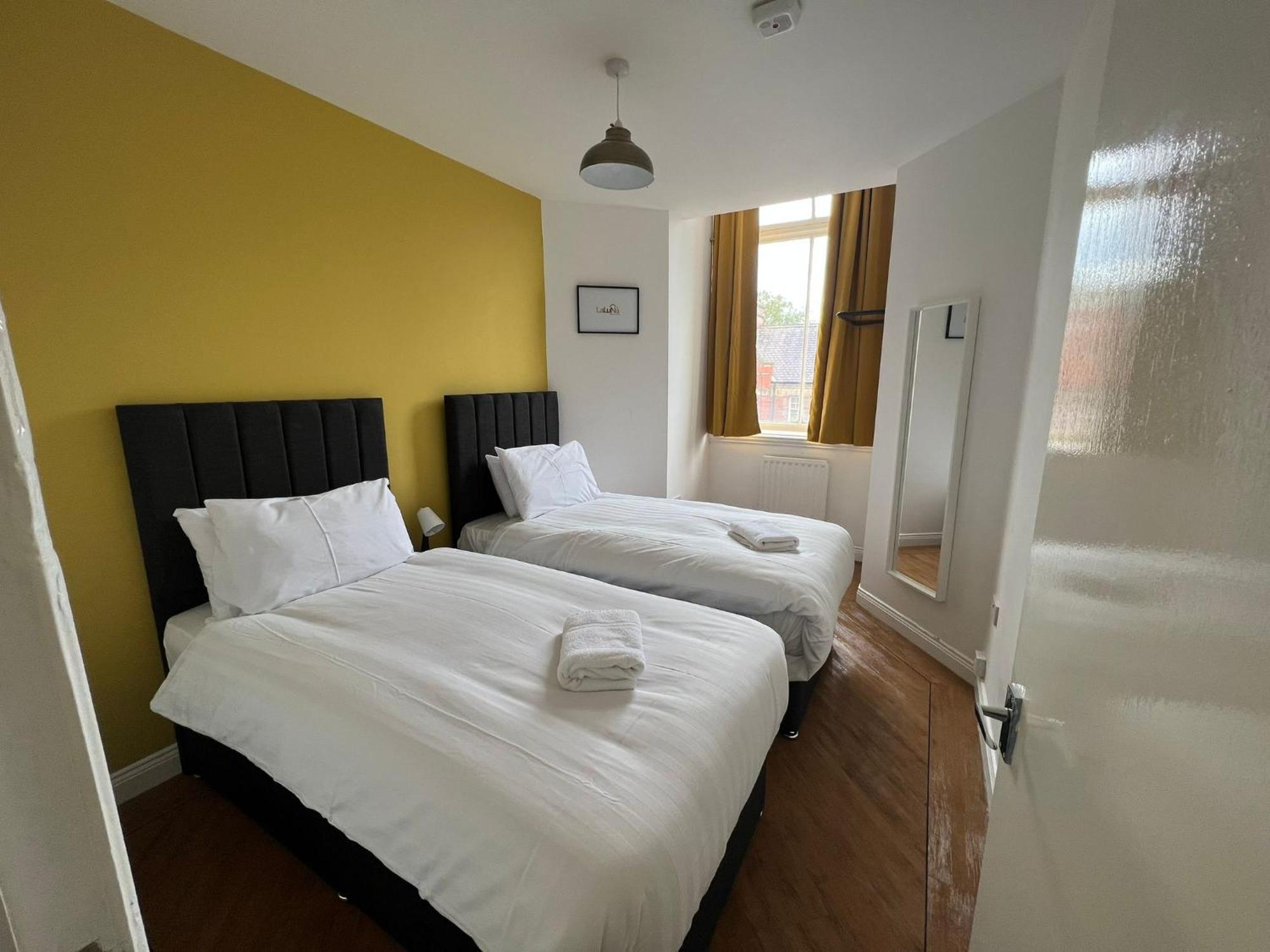 Great Offers On Long Stays!! Laluna Apartments Gateshead Bagian luar foto
